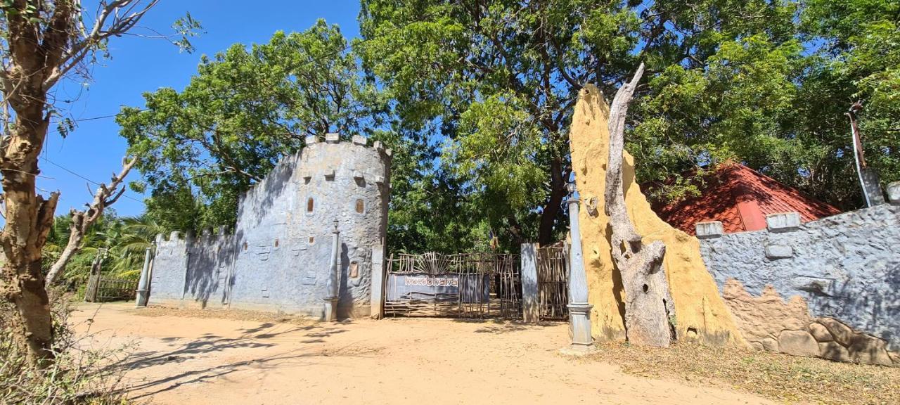 Humbhaha Jungle Yala Nature Eco Resort Kataragama Exterior photo