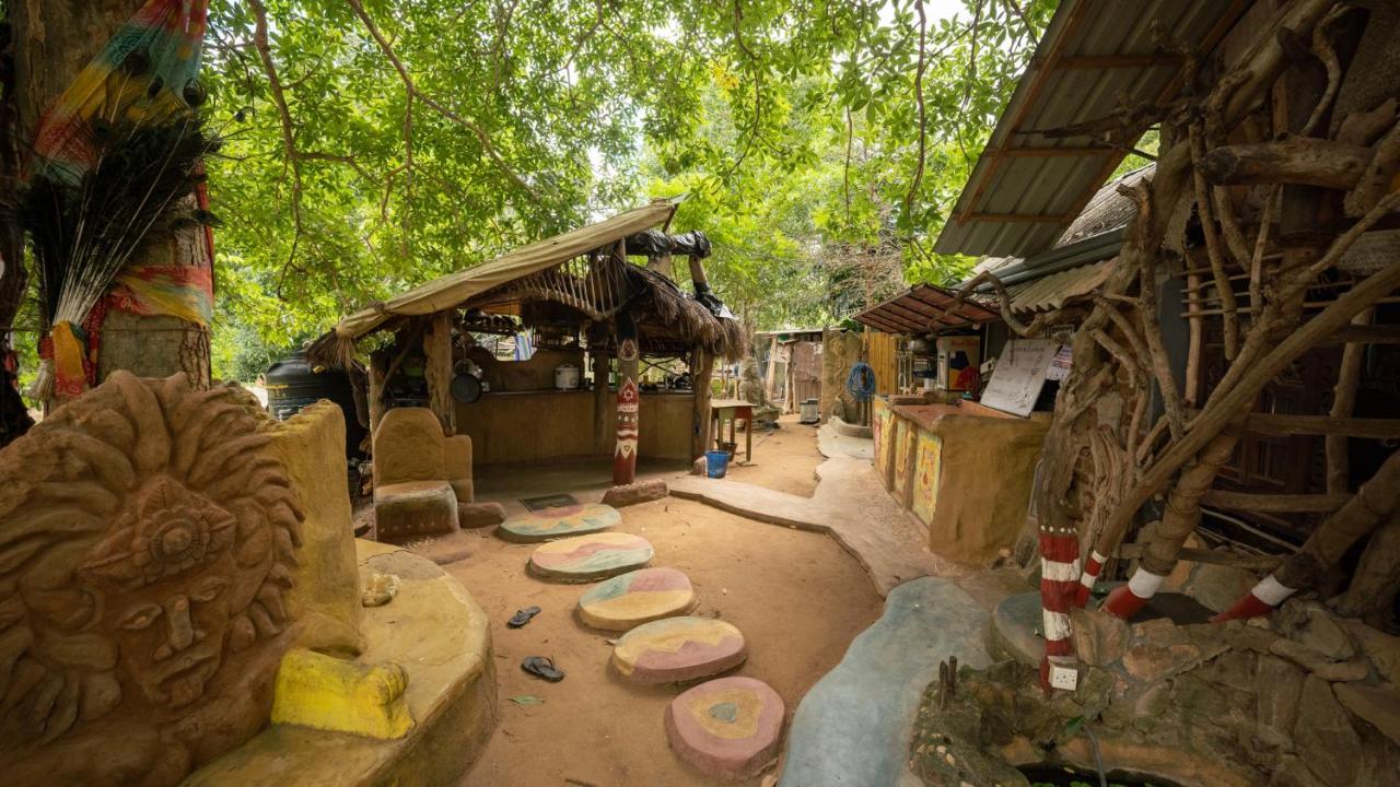 Humbhaha Jungle Yala Nature Eco Resort Kataragama Exterior photo